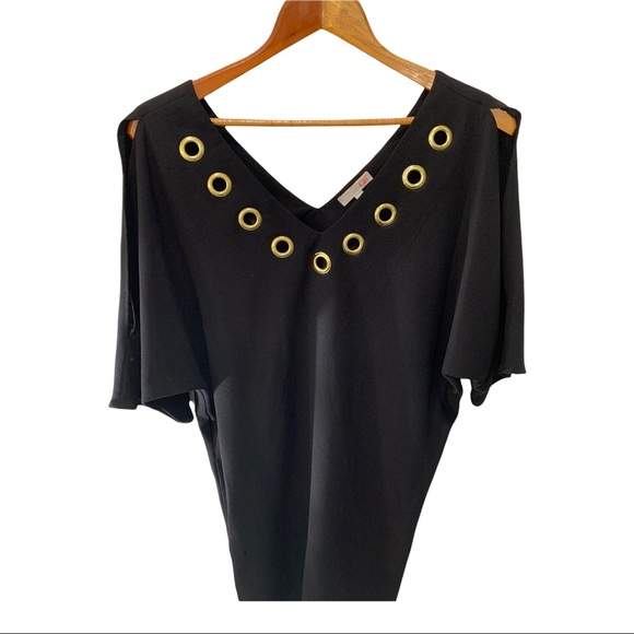 GIANNI BINI BLACK DEEP PLUNGE V-NECK AND BACK DRESS WITH GOLD ACCENTS - Picture 7 of 16